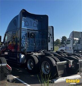 2021 Cascadia Freightliner Semi Truck 3 Indiana for Sale