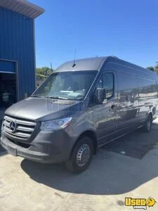 2021 Catering Food Truck Backup Camera North Carolina Diesel Engine for Sale