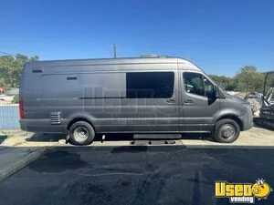 2021 Catering Food Truck North Carolina Diesel Engine for Sale