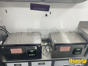 2021 Catering Food Truck Premium Brakes North Carolina Diesel Engine for Sale
