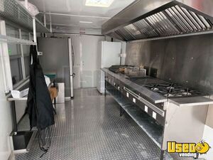 2021 Enclosed Kitchen Food Trailer Cabinets Texas for Sale