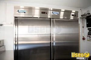 2021 Gooseneck Kitchen Food Concession Trailer Kitchen Food Trailer Fire Extinguisher North Carolina for Sale