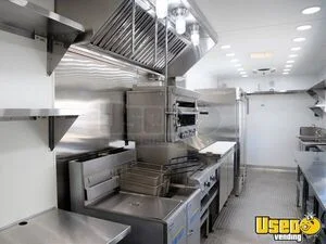 2021 Gooseneck Kitchen Food Concession Trailer Kitchen Food Trailer Fryer North Carolina for Sale
