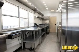 2021 Gooseneck Kitchen Food Concession Trailer Kitchen Food Trailer Refrigerator North Carolina for Sale