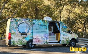 2021 High Roof Extended W/170 Mobile Hair & Nail Salon Truck California Diesel Engine for Sale