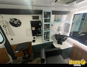 2021 High Roof Extended W/170 Mobile Hair & Nail Salon Truck Solar Panels California Diesel Engine for Sale