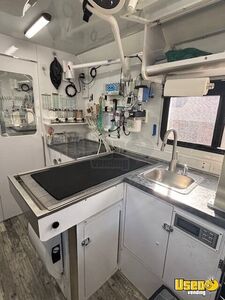 2021 M2-gvwr Pet Care / Veterinary Truck Additional 10 Arizona Diesel Engine for Sale