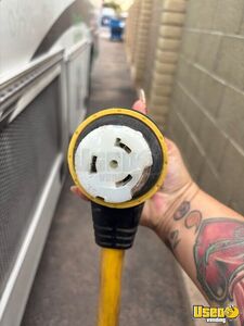 2021 M2-gvwr Pet Care / Veterinary Truck Generator Arizona Diesel Engine for Sale