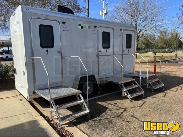 2021 Mobile Bathroom Trailer Restroom / Bathroom Trailer Alabama for Sale