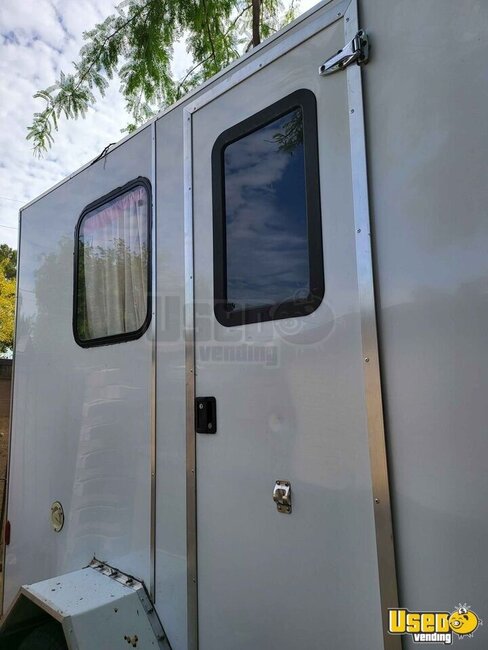 2021 Mobile Pet Grooming Trailer Pet Care / Veterinary Truck Arizona for Sale