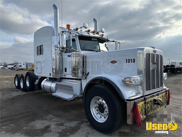 2021 Peterbilt Semi Truck Illinois for Sale