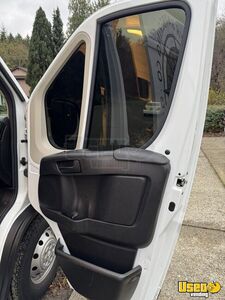 2021 Promaster Mobile Hair & Nail Salon Truck 28 Washington Gas Engine for Sale