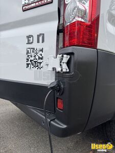 2021 Promaster Mobile Hair & Nail Salon Truck 36 Washington Gas Engine for Sale