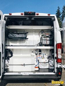 2021 Promaster Mobile Hair & Nail Salon Truck Insulated Walls Washington Gas Engine for Sale