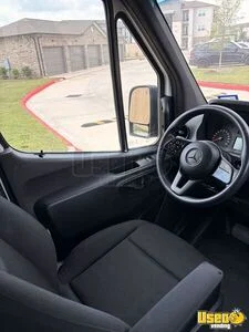 2021 Sprinter 2500 All-purpose Food Truck Electrical Outlets Texas Gas Engine for Sale