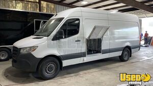 2021 Sprinter 2500 All-purpose Food Truck Refrigerator Texas Gas Engine for Sale