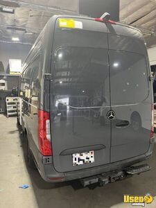 2021 Sprinter 2500 Coffee & Beverage Truck Stainless Steel Wall Covers California Diesel Engine for Sale
