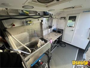 2021 Sprinter 2500 Pet Care / Veterinary Truck Diesel Engine Virginia Diesel Engine for Sale