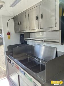 2021 Sprinter 4500 Cab Chassis Kitchen Food Truck All-purpose Food Truck Pro Fire Suppression System Tennessee Diesel Engine for Sale