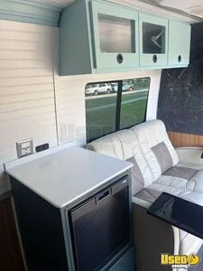2021 Sprinter High Roof Extended W/170 Mobile Hair & Nail Salon Truck Interior Lighting California Diesel Engine for Sale