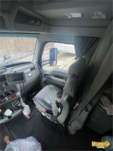 2021 T680 Kenworth Semi Truck Double Bunk Tennessee for Sale