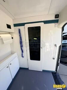 2021 Transit 3500 Pet Care / Veterinary Truck Hand-washing Sink Missouri Gas Engine for Sale