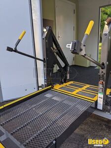 2021 Uxt Mobile Clinic Interior Lighting Maryland for Sale