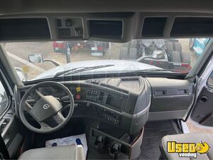 2021 Vnl Volvo Semi Truck 5 Texas for Sale