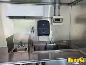 2021 Vt814fte Concession Trailer Hot Water Heater Missouri for Sale
