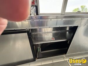 2022 2022 - 8’x32’ White Kitchen Food Trailer Triple Sink Texas for Sale