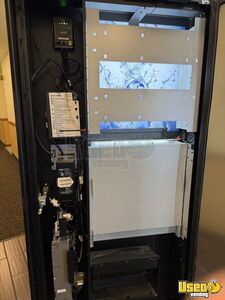 2022 3573, 3574, 2-3578 Usi Snack Machine 9 Indiana for Sale