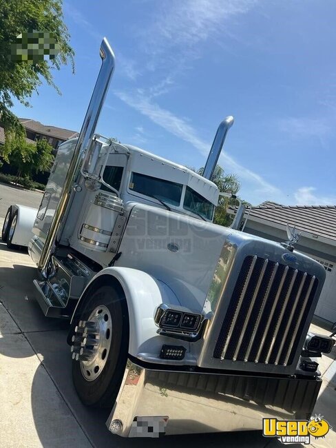 2022 389 Peterbilt Semi Truck California for Sale