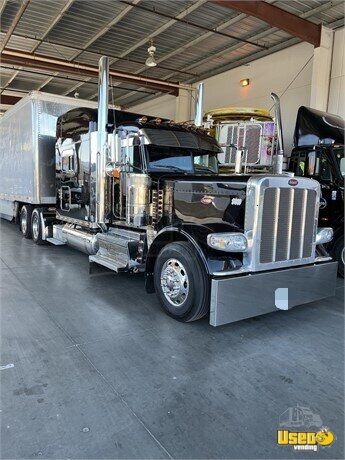 2022 389 Peterbilt Semi Truck Indiana for Sale