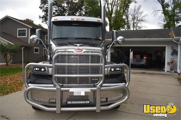 2022 567 Peterbilt Semi Truck Minnesota for Sale