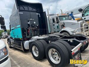 2022 579 Peterbilt Semi Truck 4 Texas for Sale