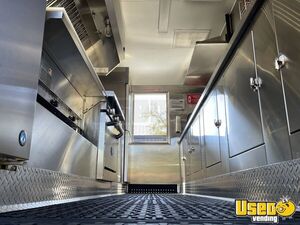 2022 8.5' X16' Kitchen Food Trailer Shore Power Cord California Gas Engine for Sale