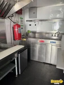 2022 8.5x16 Enclosed Kitchen Food Trailer Exterior Customer Counter Texas for Sale