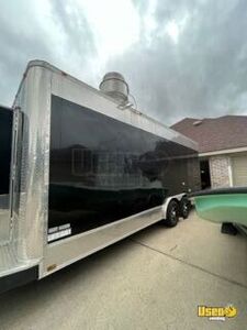 2022 Advancedccl8.520ta3 Kitchen Food Trailer Diamond Plated Aluminum Flooring Texas for Sale