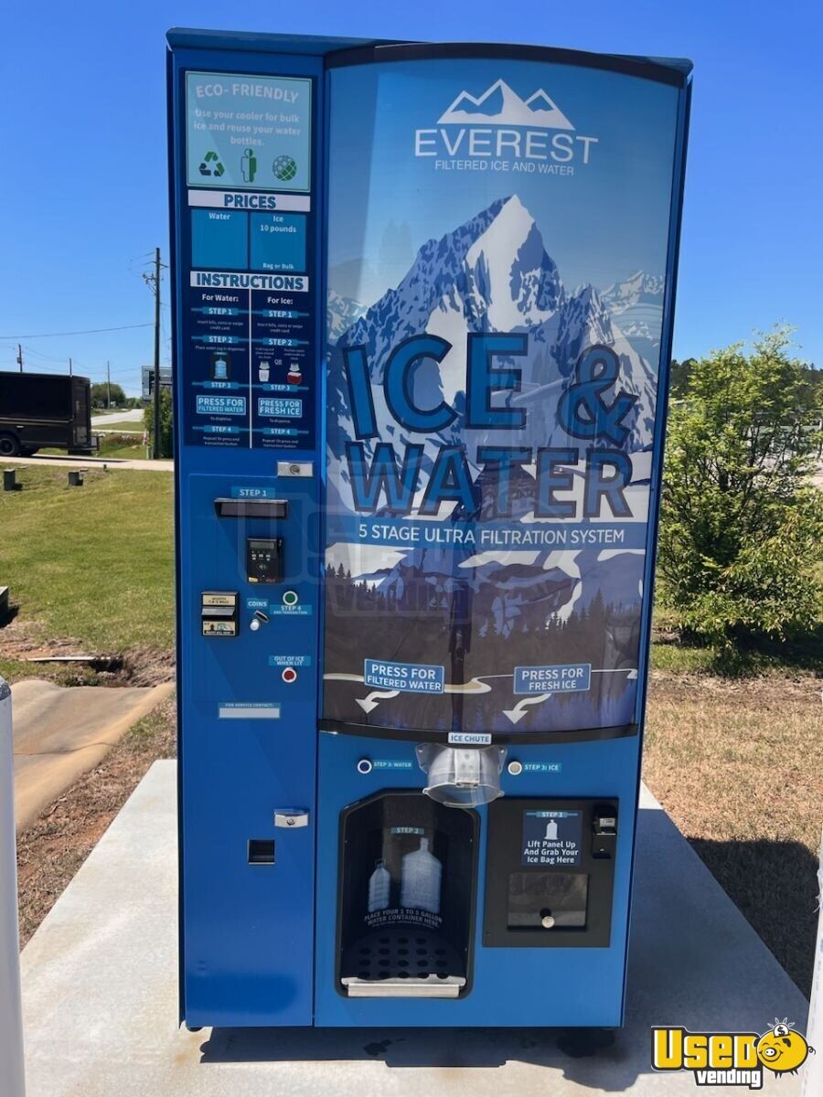 2022 Everest Ice VX4 Bagged Ice and Filtered Water Vending Machine For