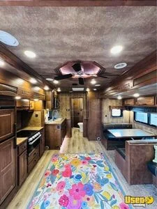 2022 Bighorn With Double Slide 4 Horse 4-horse Lq Trailer Battery System Arizona for Sale