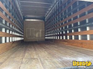 2022 Box Truck 10 California for Sale