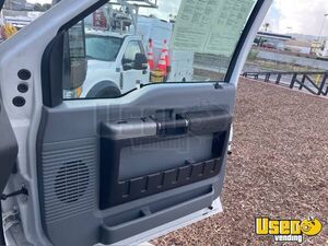 2022 Box Truck 14 California for Sale