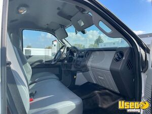 2022 Box Truck 15 California for Sale