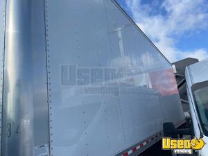 2022 Box Truck 7 California for Sale