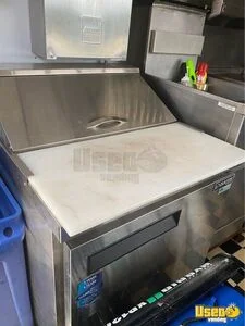 2022 Cargo Mate Kitchen Food Concession Trailer Kitchen Food Trailer Microwave Texas for Sale