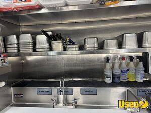 2022 Carrier Kitchen Food Trailer Flatgrill California for Sale