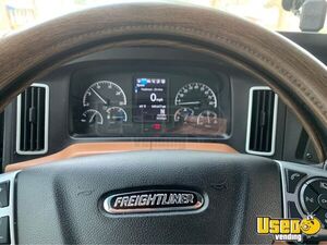 2022 Cascadia Freightliner Semi Truck 19 Virginia for Sale