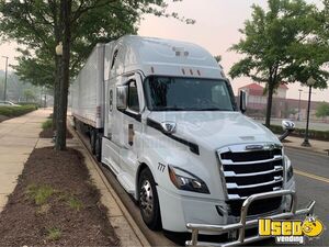 2022 Cascadia Freightliner Semi Truck 7 Virginia for Sale