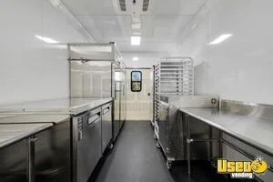 2022 Custom Catering / Commercial Mobile Prep Kitchen Trailer Catering Trailer Cabinets New York for Sale