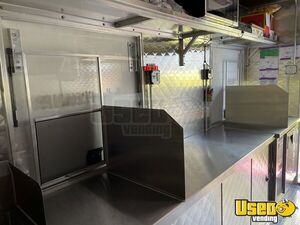 2022 Custom Kitchen Food Trailer Kitchen Food Trailer Electrical Outlets California for Sale